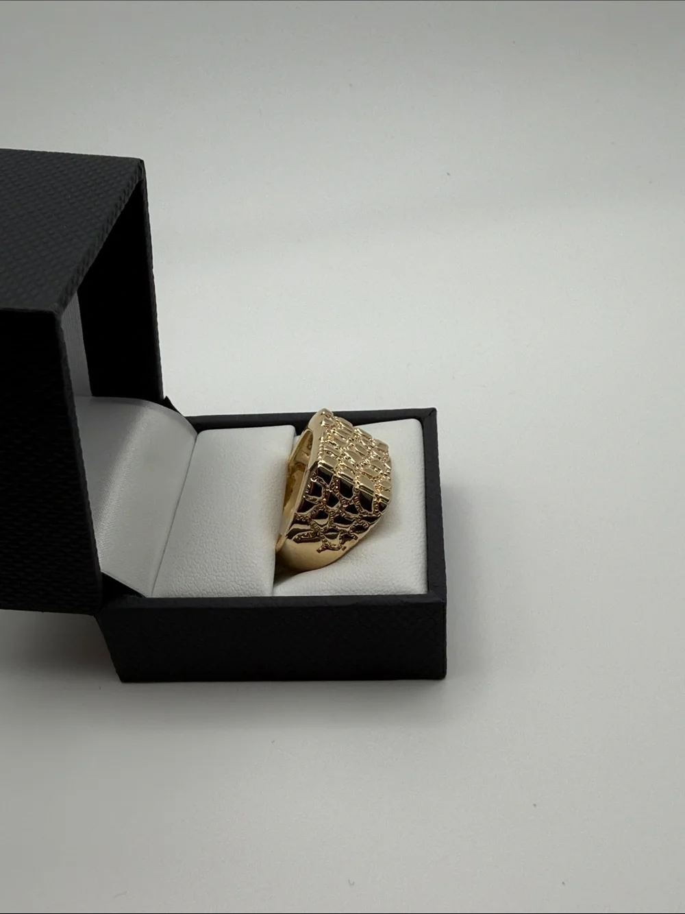 New- Men’s Oro Laminado Gold Filled Napoleon Royal Nugget Ring Size 10